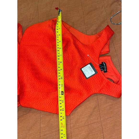 NWT Club Monaco Taika Dress Robe in Red Chilli pepper Women size 2 - Picture 9 of 11